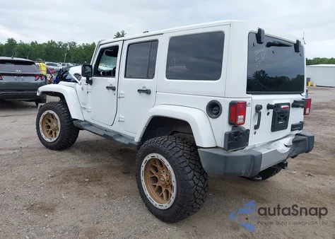 2015 Jeep Wrangler Unlimited Sahara z USA, uszkodzony, nr VIN 1C4BJWEG8FL562167